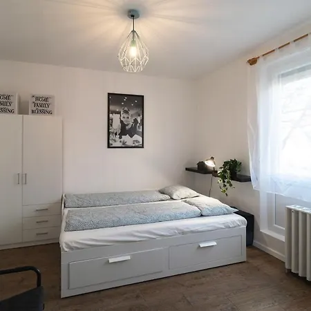 아파트 Lenapartman - Audrey 페치